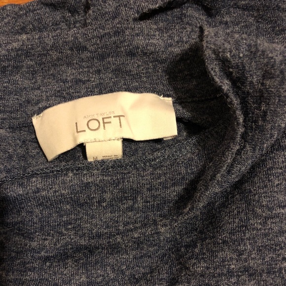 Loft thin blue sweater - Picture 1 of 4